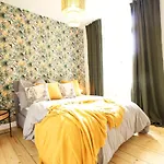 Apartment Secret Hideaways Tropical Feeling Mit 2 Schlafzimmer Nahe L Messe L Flughafen L Hbf *