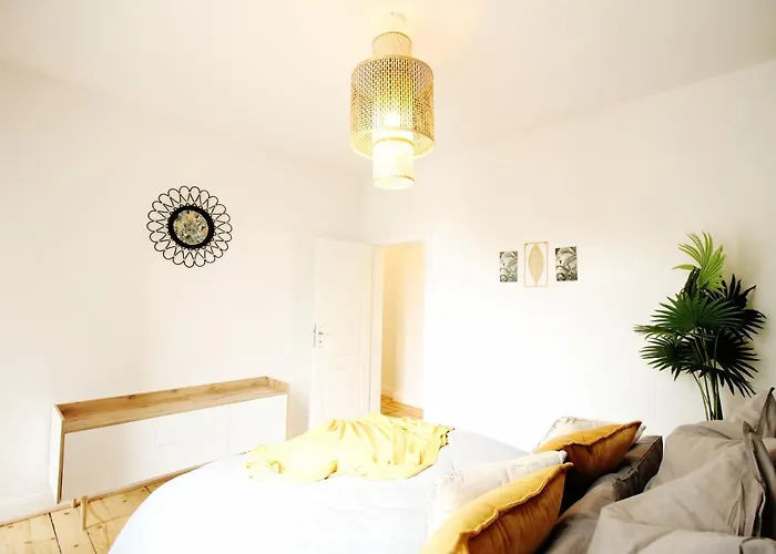 Superior Mit Tropical Feeling L 2 Schlafzimmer Nahe L Messe L Flughafen L Hbf *